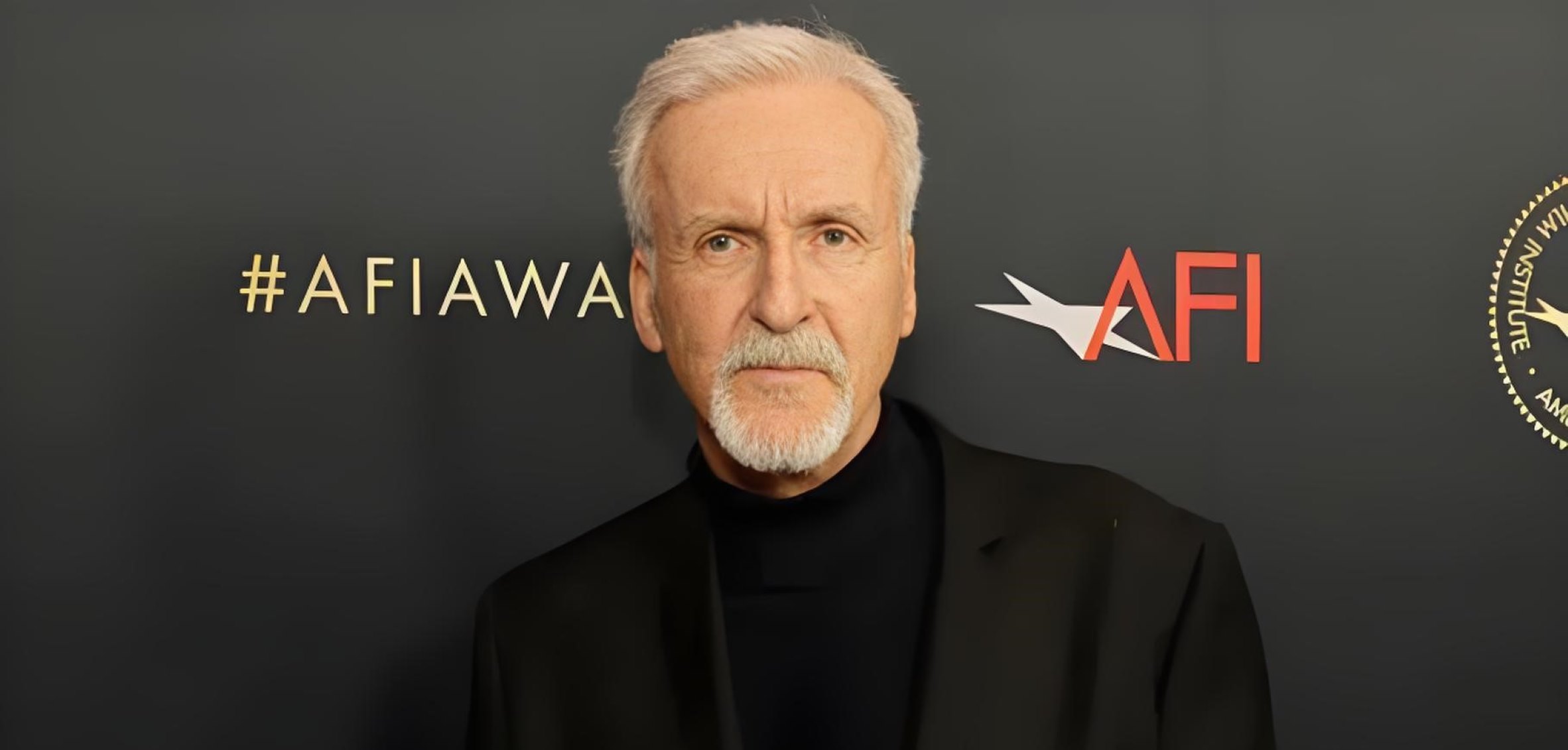 詹姆斯·卡梅隆